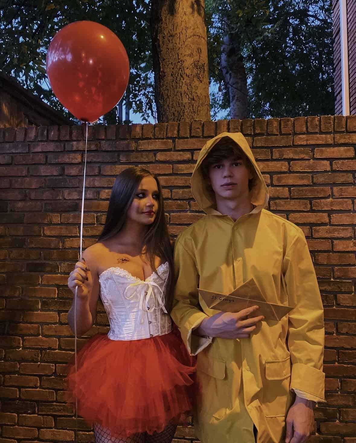 115+ Best Couples Costumes College | Genius Halloween Costume ...