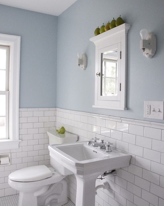 Small Bathroom Ideas that will Make the Most of a Tiny Space