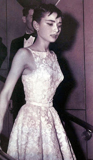 The Timeless Elegance of Audrey Hepburn The Timeless Elegance of Audrey Hepburn