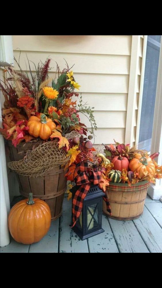 33 Cozy & Rustic Fall Front Porch Decor Ideas To Feel The Yawning ...