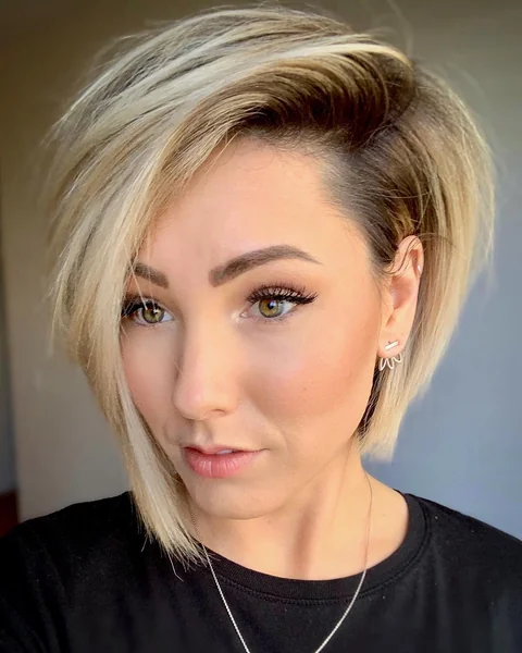 Chic Platinum Asymmetrical Bob with Sharp Side Undercut