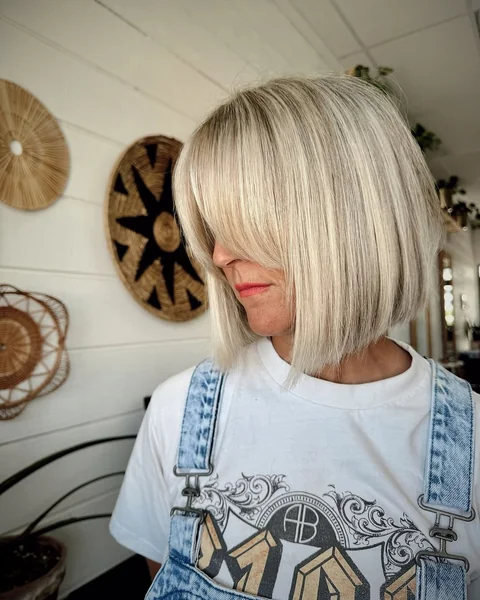 Chic Tapered Undercut Bob