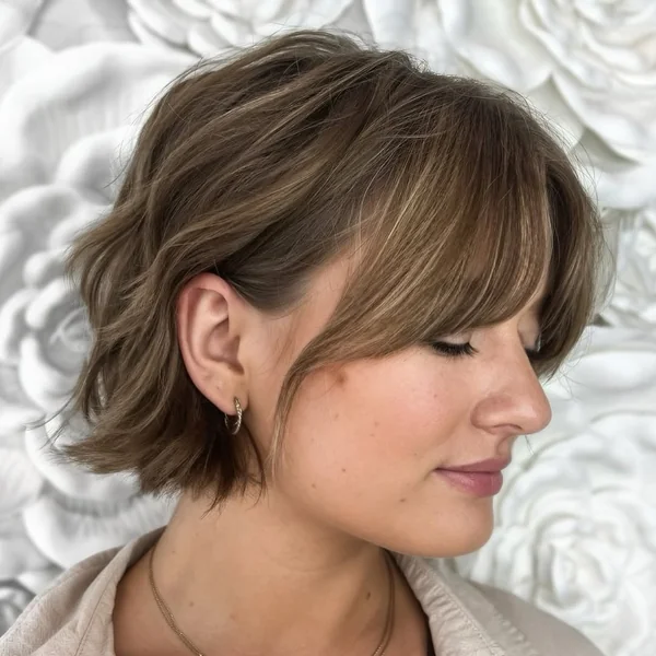 Chic Textured Bob with Wispy Curtain Bangs