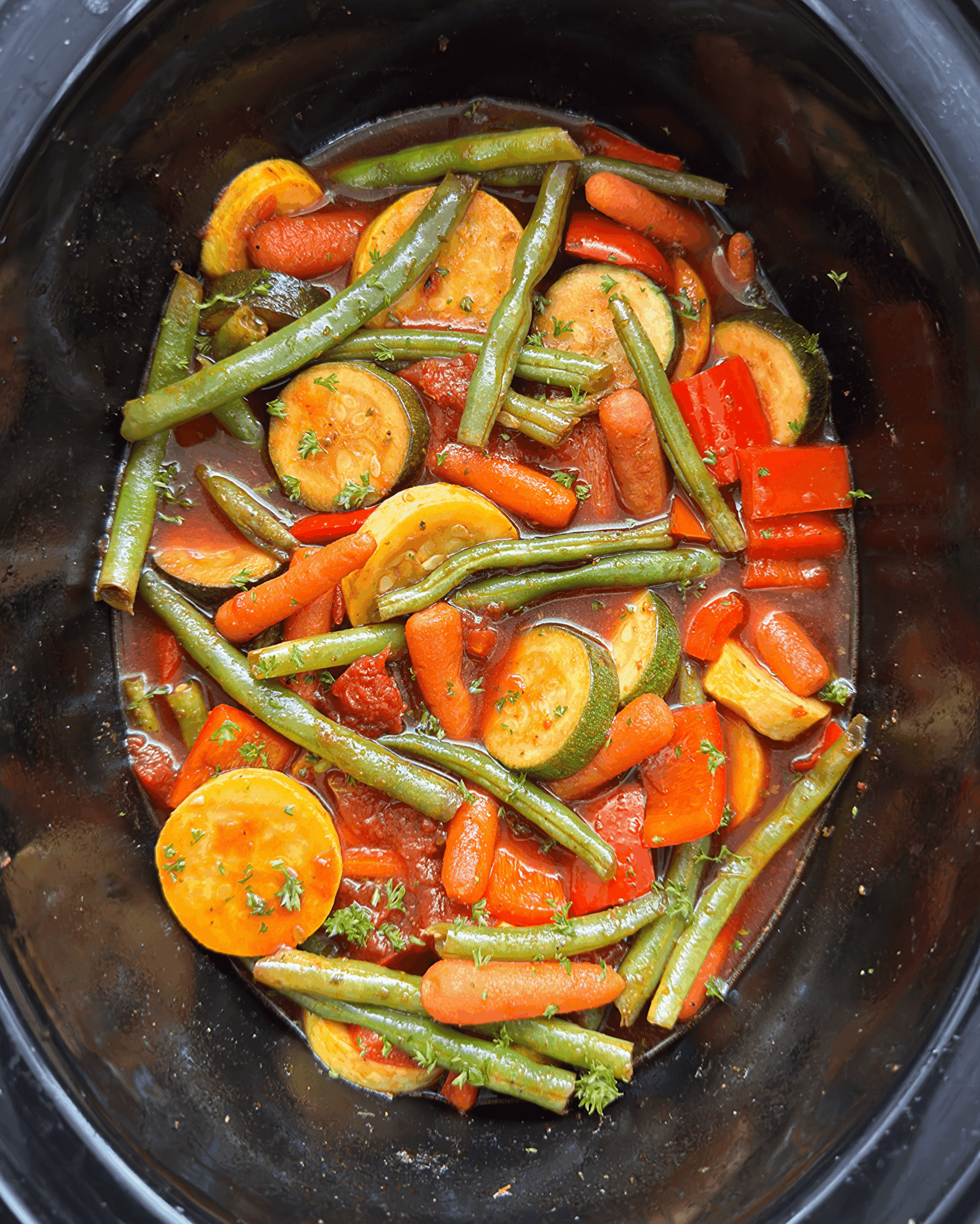 Slow Cooker Summer Vegetables - Fit Slow Cooker Queen