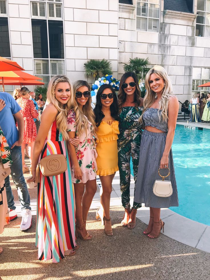 rsTheCon 2018 Takeaways & a Little Red Romper - Color & Chic