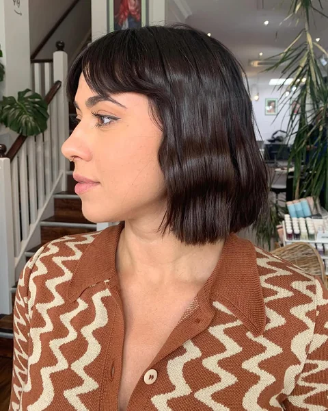 Deep Espresso Wavy Bob with Soft Texture