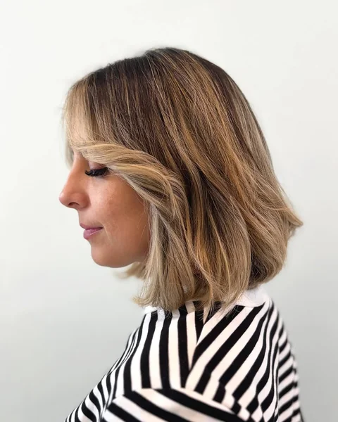 Dimensional Bronde Bob with Sweeping Face Frames