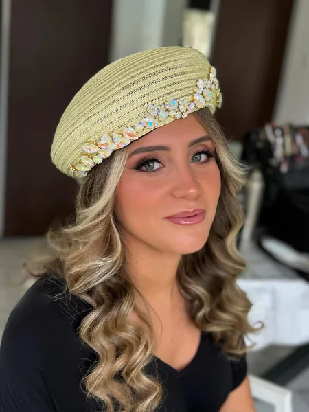 Dimensional Honey Blonde Waves with Curled Ends