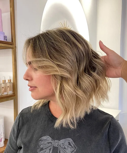 Dimensional Golden Blonde Waves for Thick Hair