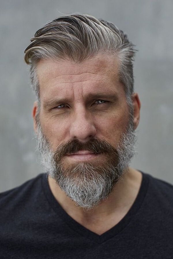 33 Popular Hairstyles For Men Over 40 – Macho Styles