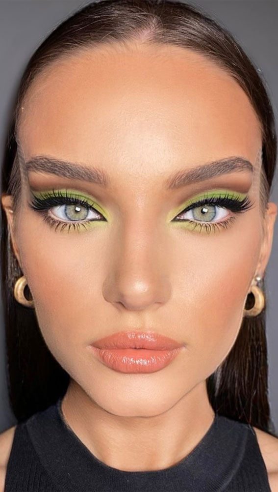 Stunning makeup looks 2021 : netural summer makeup look