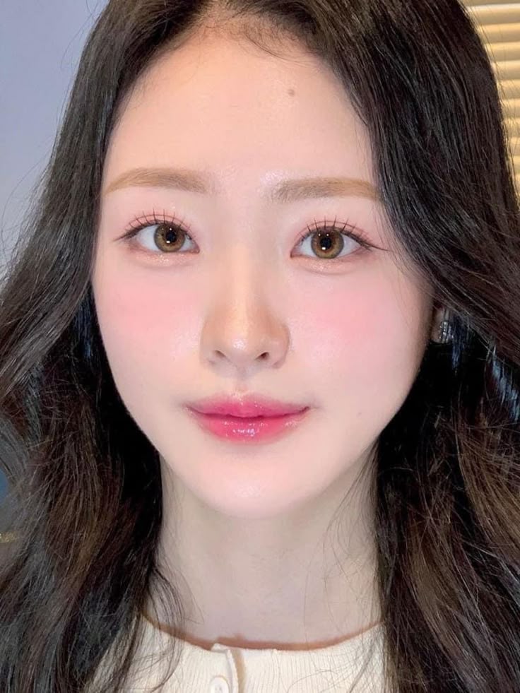 45+ Pink Makeup Looks for a Cute Korean-Inspired Style