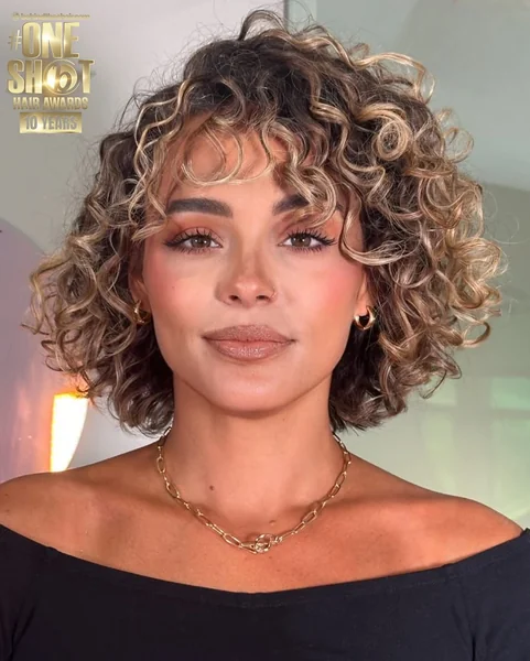 High-Definition Raven Bob with Precision Blunt Cut