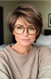 Pin by Anne Marsh on Hairstyles in 2025 | Short hair cuts, Hair styles, Short hair styles