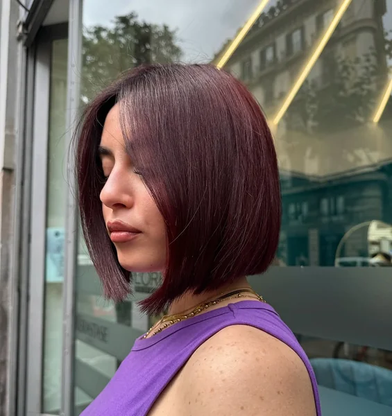 Lived-In Brunette Bob with Dimensional Sun-Kissed Ends
