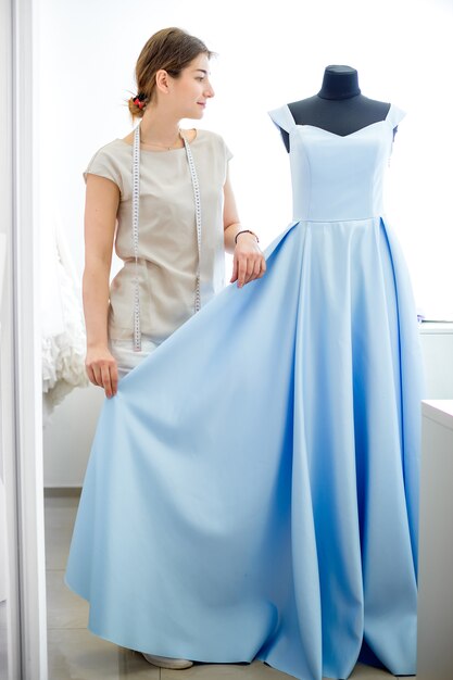 Maintaining and cleaning satin dresses Maintaining and cleaning satin dresses