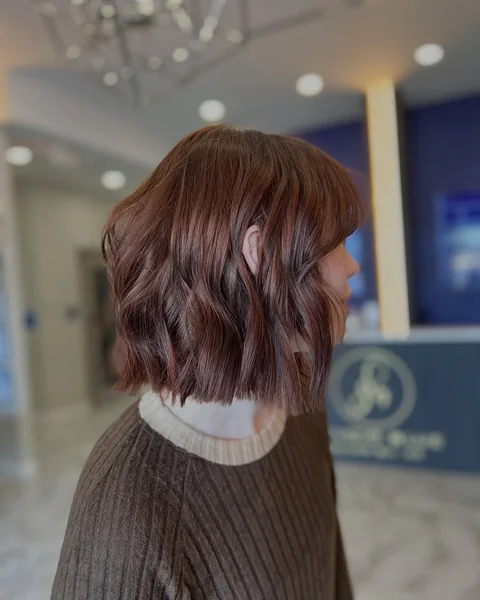 Rich Auburn-Brown Bob with Blunt Ends and Waves