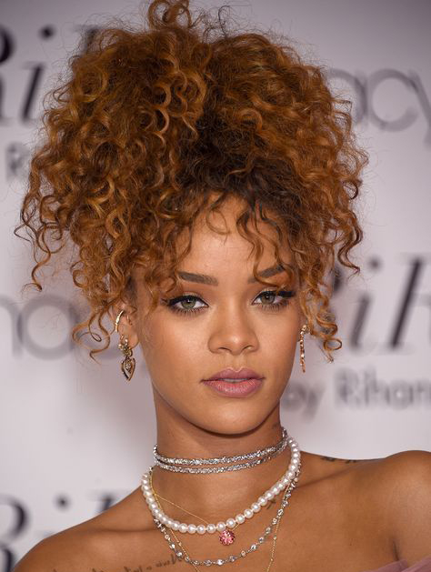 10 Quick & Easy Spring Hairstyles for Curly Hair - Simply Organics