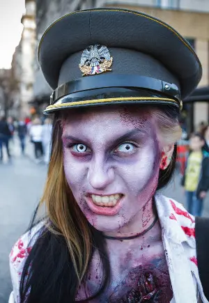 5 Scary DIY Zombie Makeup Tutorials For Halloween - Styleoholic