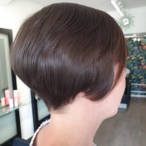 Sleek Brunette Stacked Bob with Tapered Nape