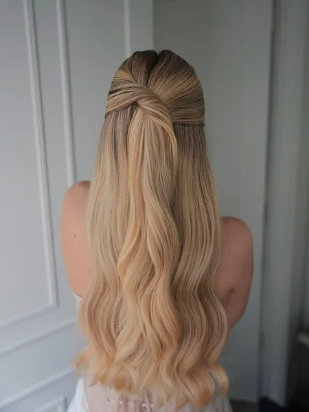 Sleek Dark Lob with Voluminous Side Sweep