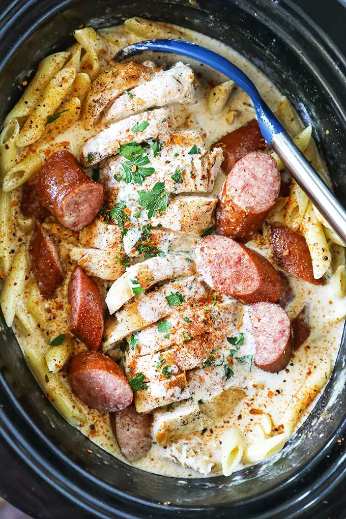 35+ INSANELY GOOD SUMMER CROCKPOT RECIPES - Stylin by Sarita