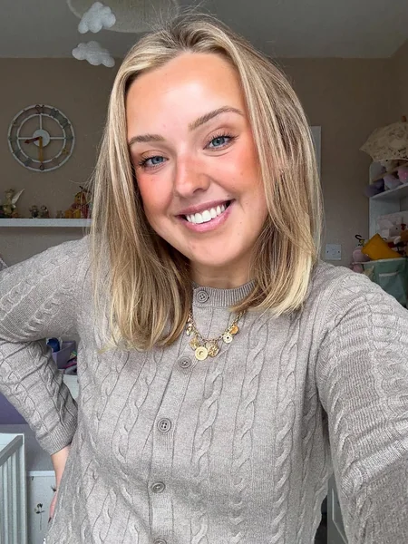 Sunny Long Bob Cut for Effortless Everyday Wear