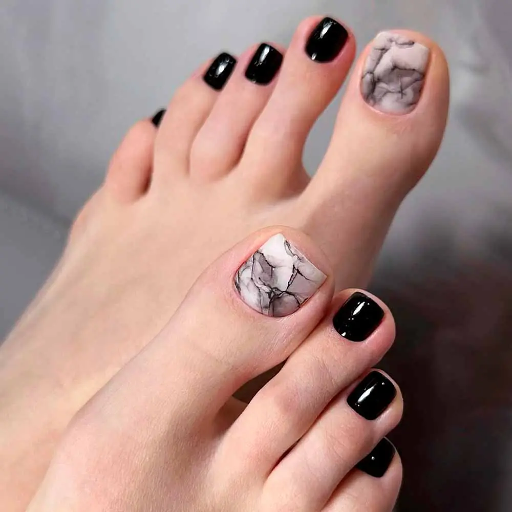 85 Toe Nail Designs To Keep Up With Trends