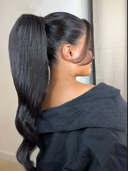 Voluminous Blonde Textured Ponytail for Events